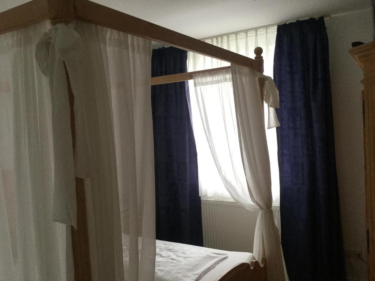 Haus Anker 9 *